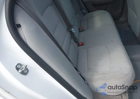 2018 Chevrolet Malibu 1Fl from USA, damaged, VIN 1G1ZC5ST2JF246574